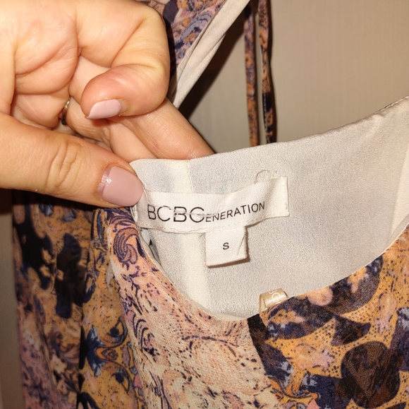 BCBG women's strappy mini size Small - Picture 5 of 5